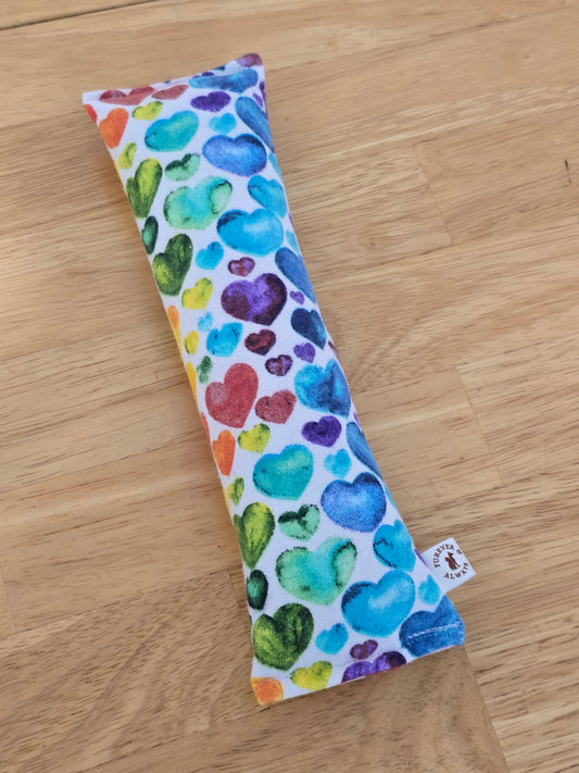 Lot's Of Hearts Cat Kicker