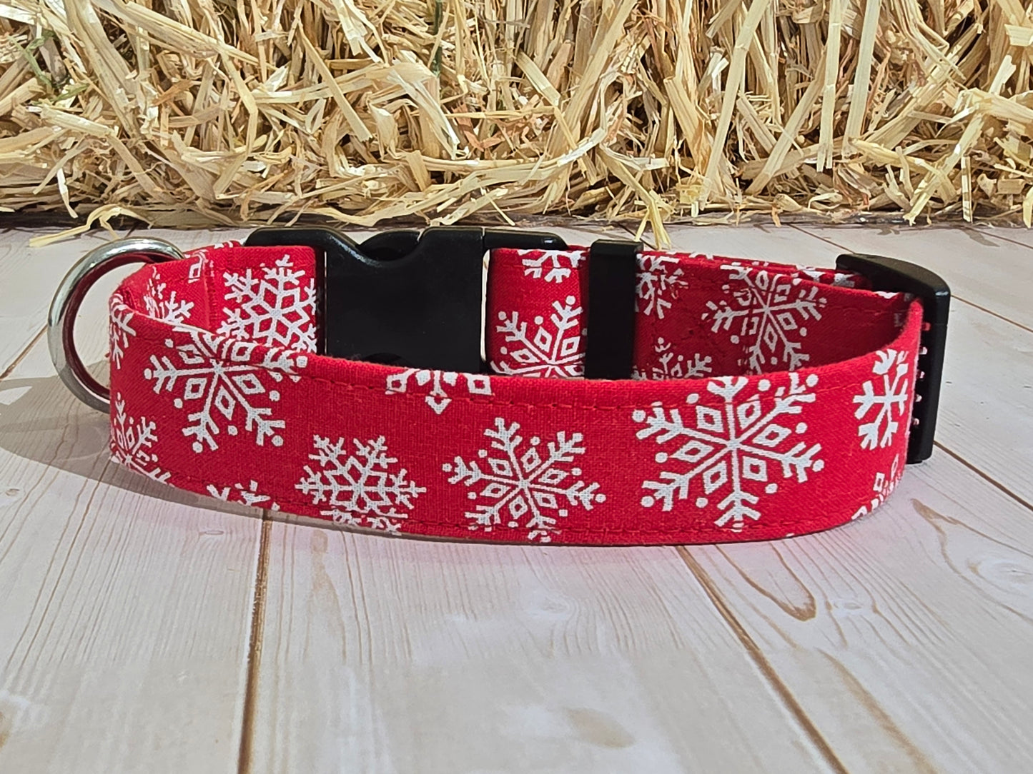 Snowflake Red Premium Dog Collar