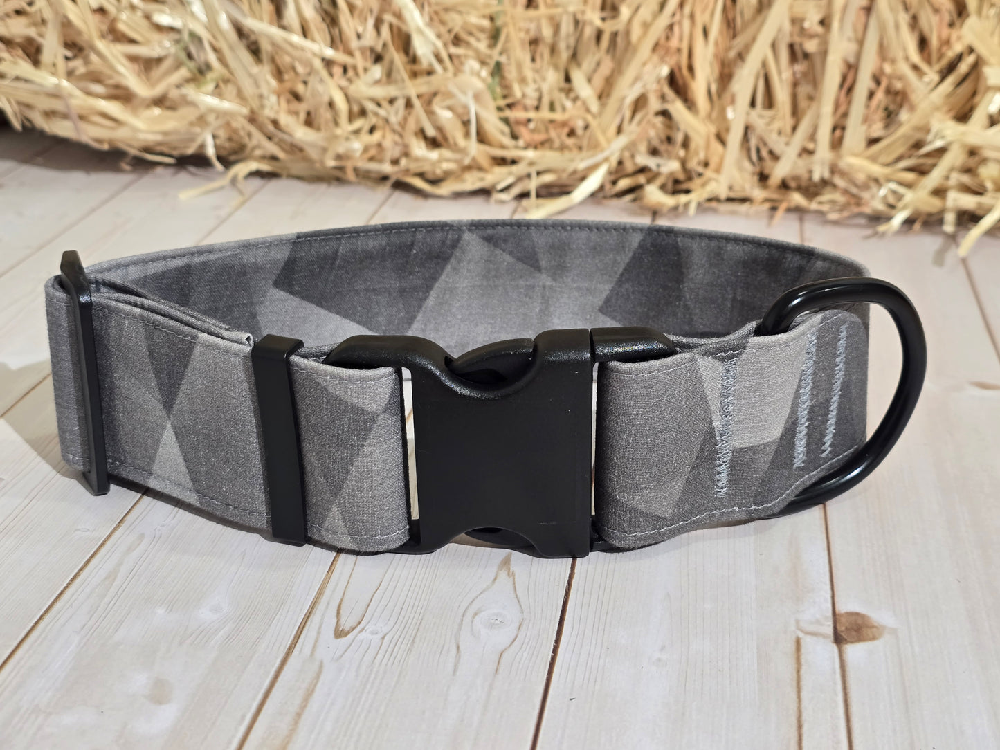 Geometric Gray Premium Dog Collar