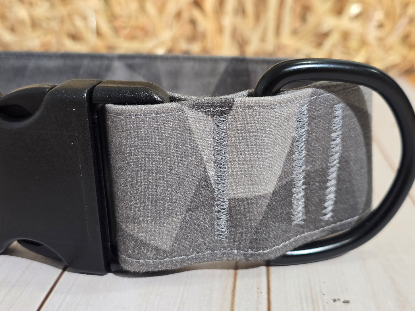 Geometric Gray Premium Dog Collar