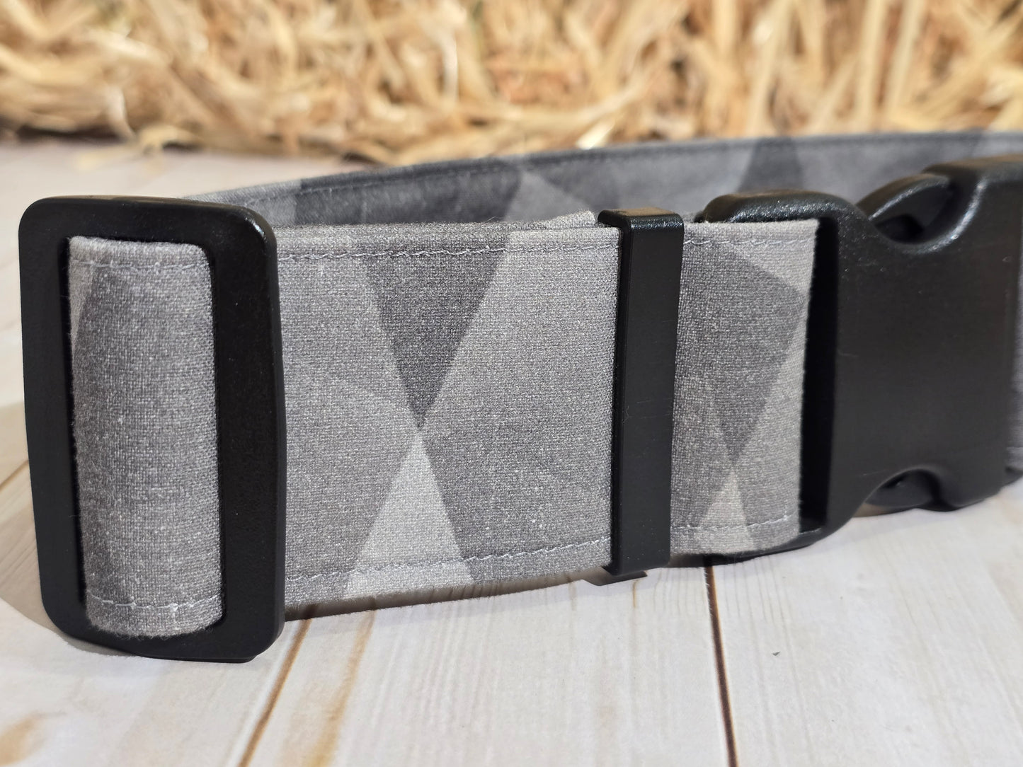 Geometric Gray Premium Dog Collar
